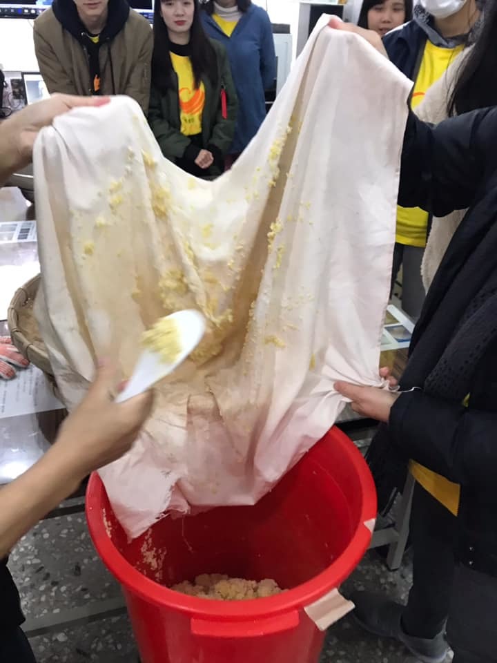 團結力量大，很多過程是需要分工合作的圖片