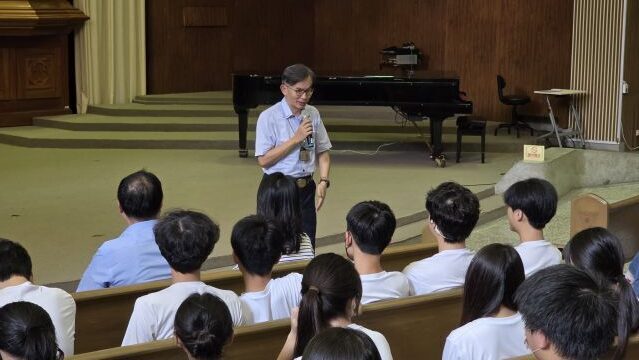 淡江高中研發處主任黃維彥圖片