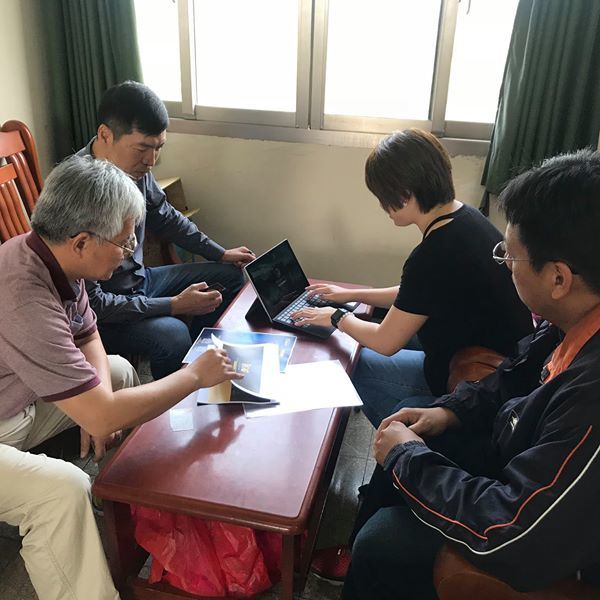 掌中乾坤網路網路科技股份有限公司拜訪資訊管理學系圖片