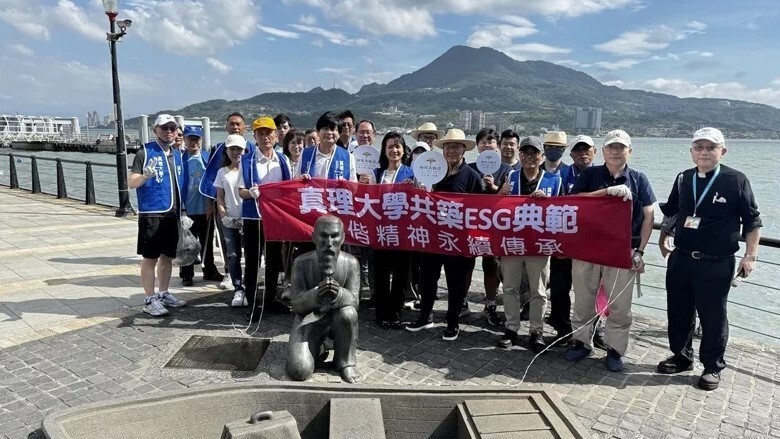 掃街活動藉由維護社區整潔出發，強調掃街不僅是清潔，更是播下永續的種子。