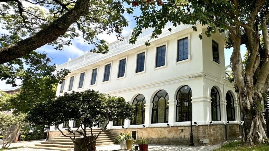 教士會館：目前為巫燈藝美術館