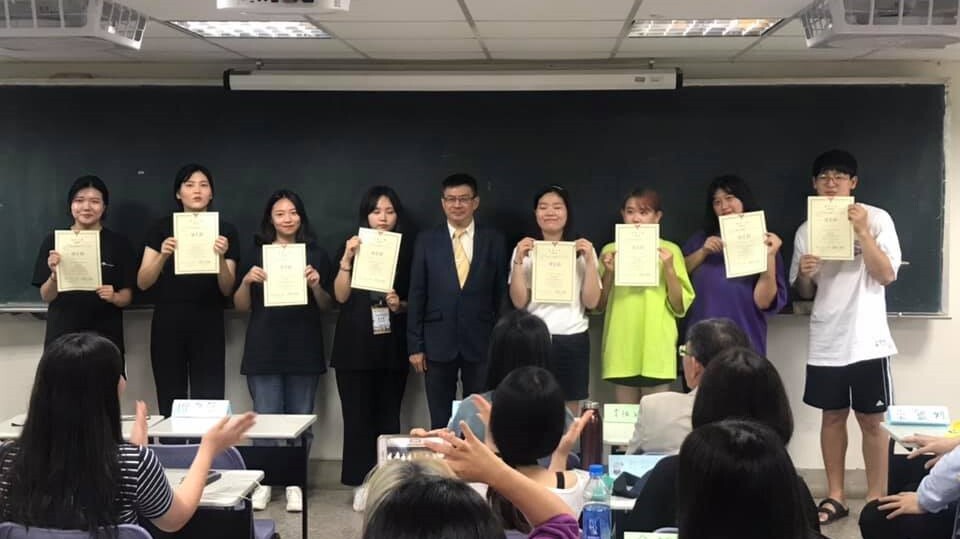 姐妹校韓國漢陽大學學生在真理學漢語成果展